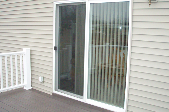 Quartz Hill-screen-door-repair
