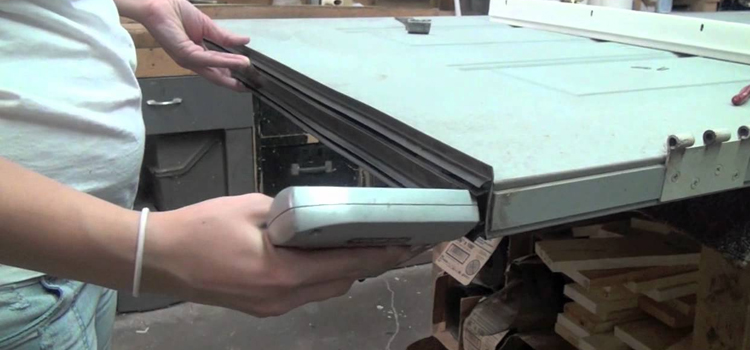 damaged steel door repair Quartz Hill