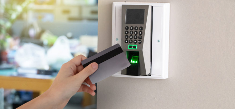 key card entry system Quartz Hill